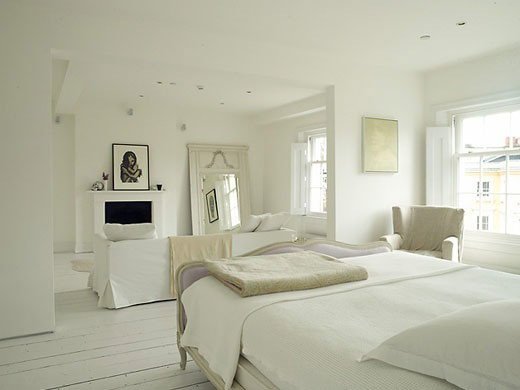 Little-Known Ways to Make an All-White Room Interesting