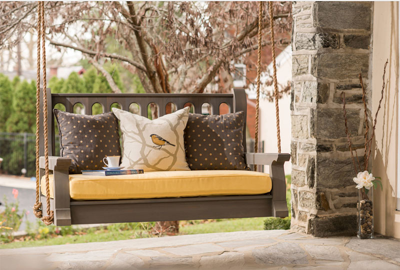 decorate your porch for spring
